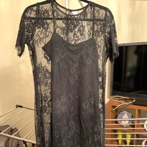 ✨2/20$✨H&M size 8 lace dress with black slip